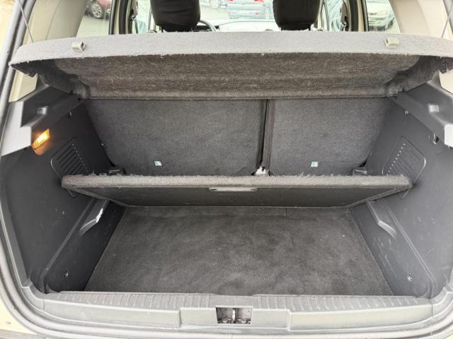 Renault Captur image 6