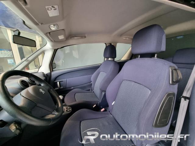 Peugeot 1007 image 3