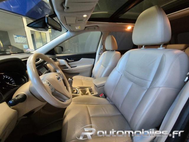 Nissan X-Trail image 1
