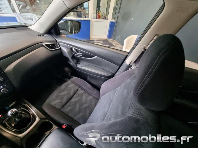 Nissan X-Trail image 8