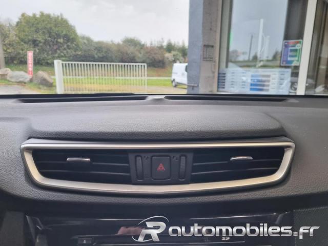 Nissan X-Trail image 7