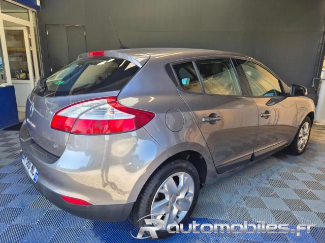 Renault Mégane image 2