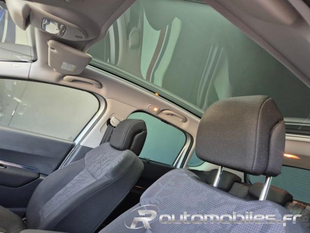 Peugeot 3008 image 2