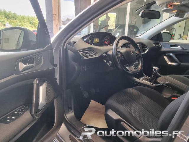 Peugeot 308 image 8