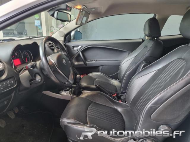 Alfa Romeo Mito image 1