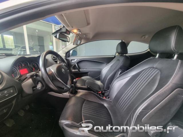 Alfa Romeo Mito image 6