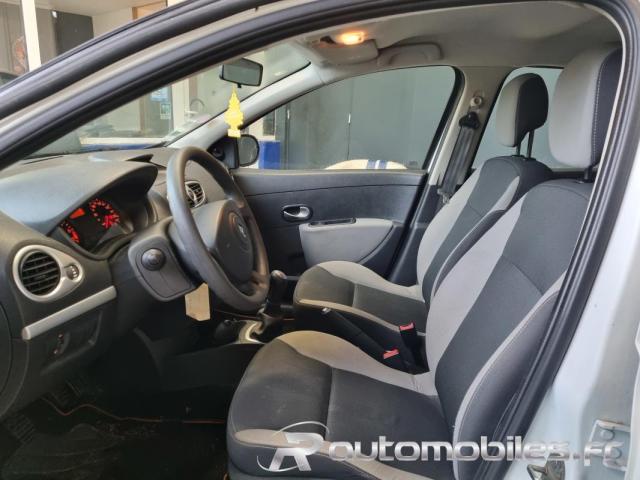 Renault Clio image 6
