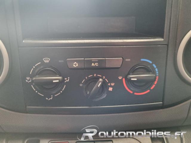 Peugeot Partner image 2