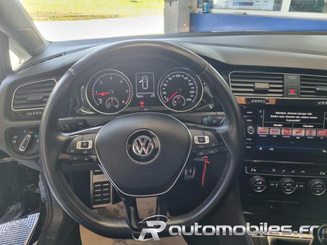 Volkswagen Golf image 8