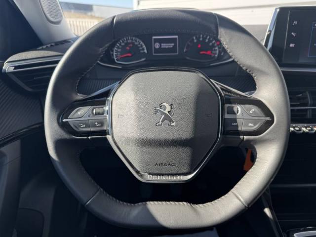 Peugeot 2008 image 9