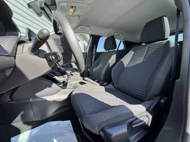 Peugeot 2008 image 6