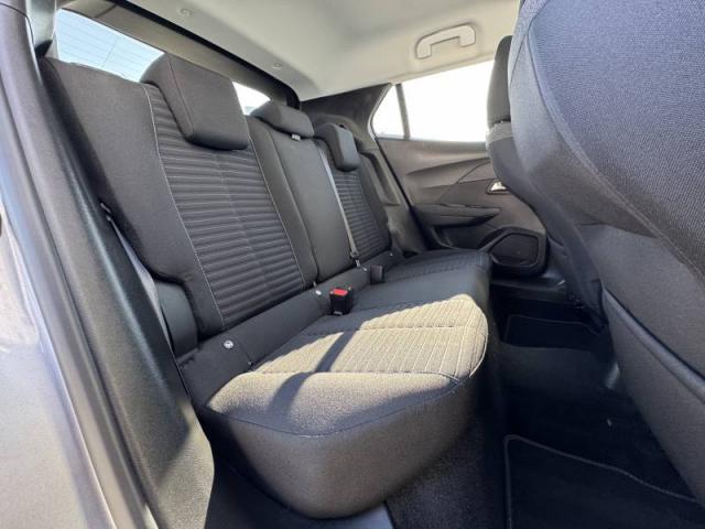 Peugeot 2008 image 8