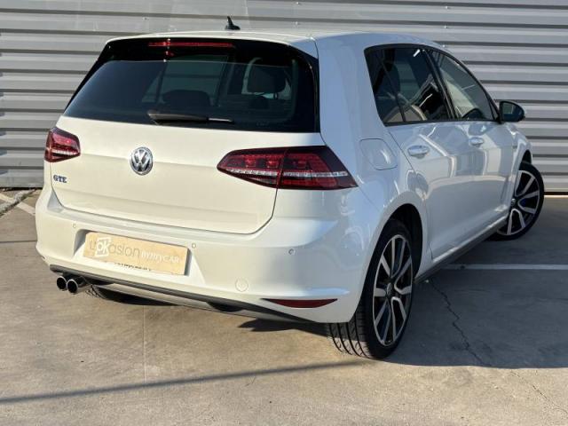 Volkswagen Golf image 9