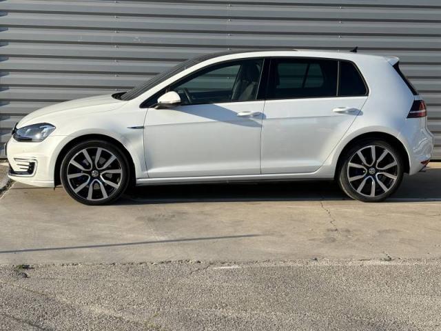 Volkswagen Golf image 3