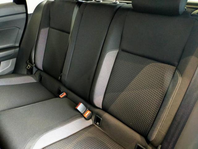 Volkswagen Polo image 9