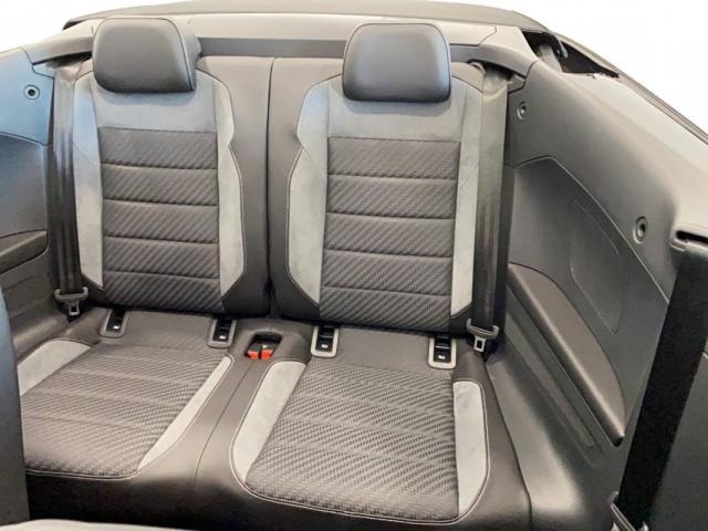 Volkswagen T-Roc image 8