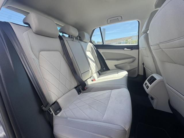 Volkswagen Golf image 5