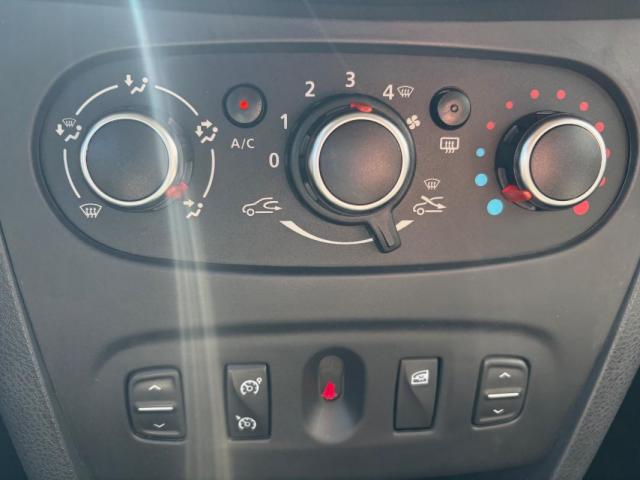 Dacia Logan Mcv image 2