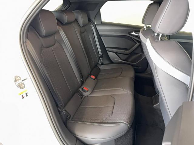 Audi A1 Sportback image 1