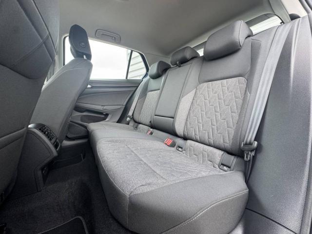 Volkswagen Golf image 7
