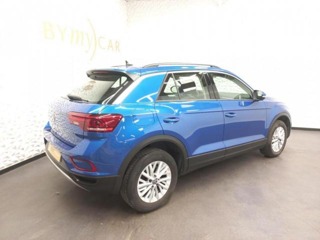 Volkswagen T-Roc image 6