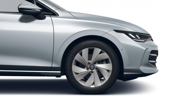 Volkswagen Golf image 6