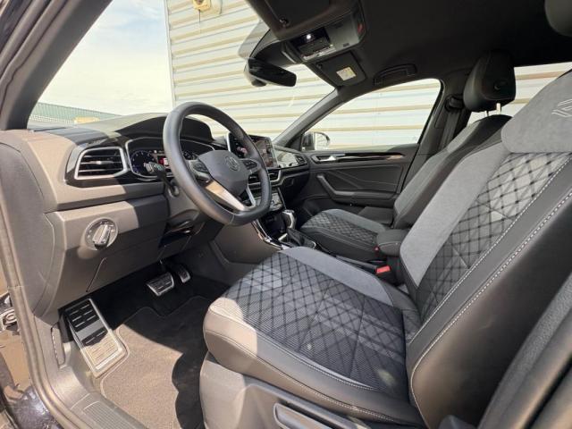 Volkswagen T-Roc image 2