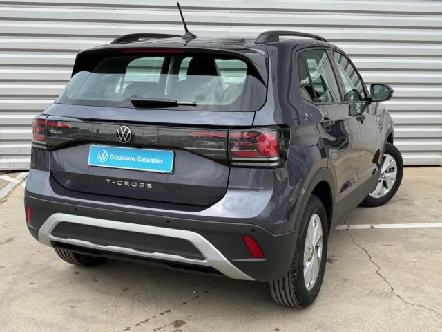 Volkswagen T-Cross image 9