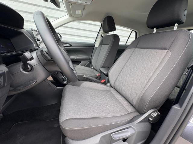 Volkswagen T-Cross image 3