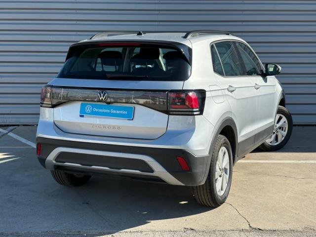 Volkswagen T-Cross image 3