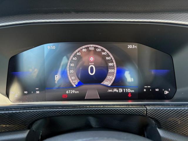 Volkswagen T-Cross image 1