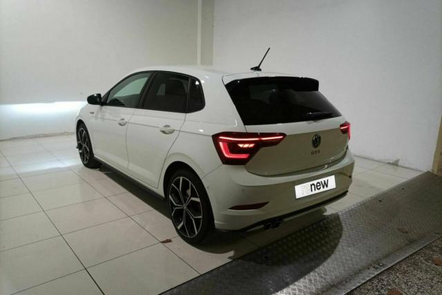 Volkswagen Polo image 8