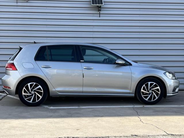 Volkswagen Golf image 2