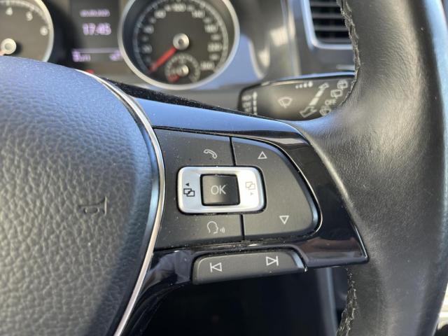 Volkswagen Golf image 5