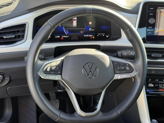 Volkswagen T-Roc image 9