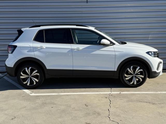 Volkswagen T-Cross image 1