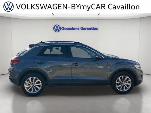 Volkswagen T-Roc image 8