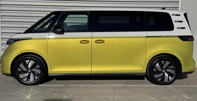 Volkswagen Id. Buzz image 1