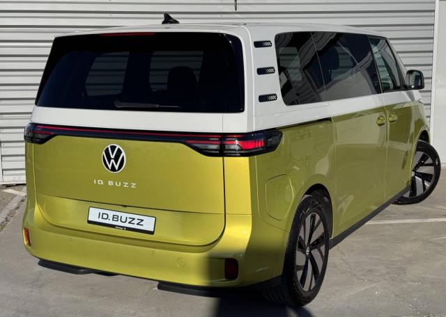 Volkswagen Id. Buzz image 9