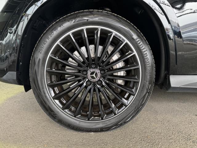 Mercedes Benz Glc image 6