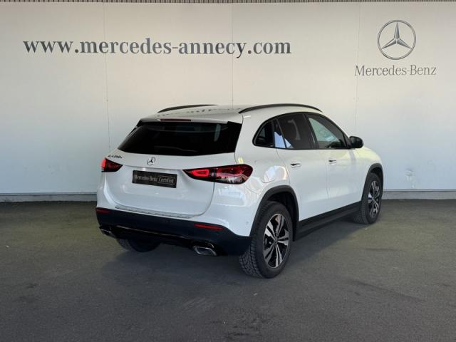 Mercedes Benz Gla image 8