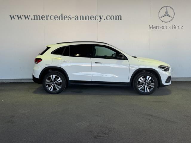 Mercedes Benz Gla image 2