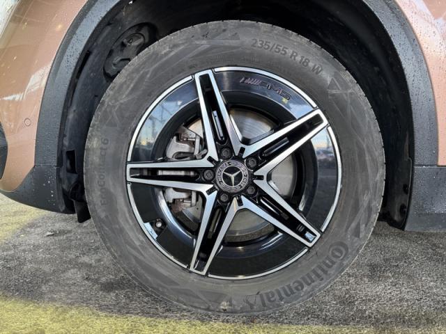 Mercedes Benz Eqa image 9