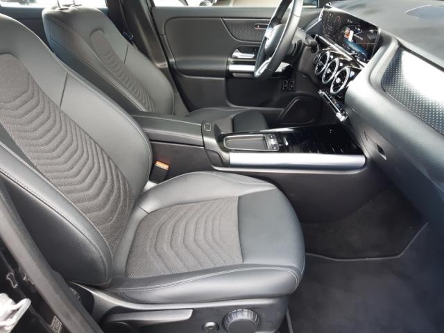 Mercedes Benz Gla image 4