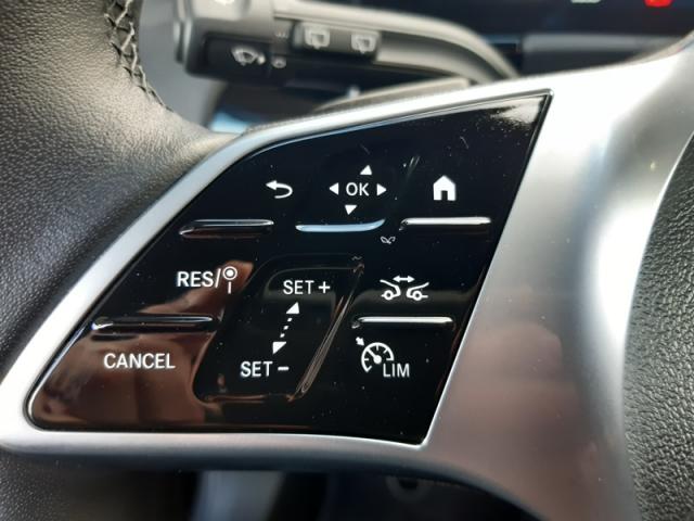 Mercedes Benz Gla image 6