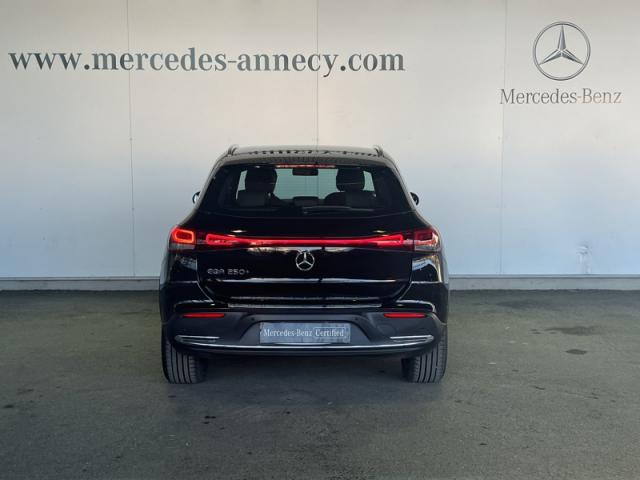 Mercedes Benz Eqa image 1