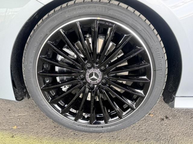 Mercedes Benz Cla Shooting Brake image 3