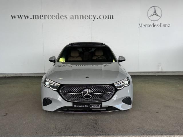 Mercedes Benz E 400 image 9