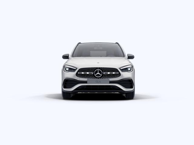 Mercedes Benz Gla image 5