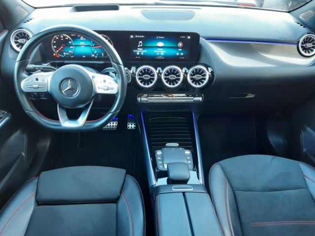 Mercedes Benz Gla image 3